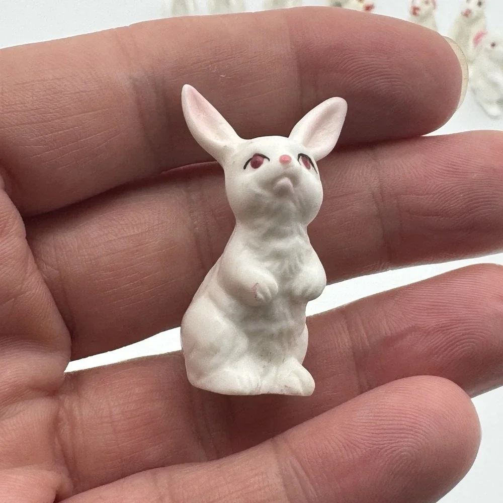 Vintage Hong Kong Plastic Rabbit Figurines Mini Bunny Lot Cake Toppers‎ kitsch